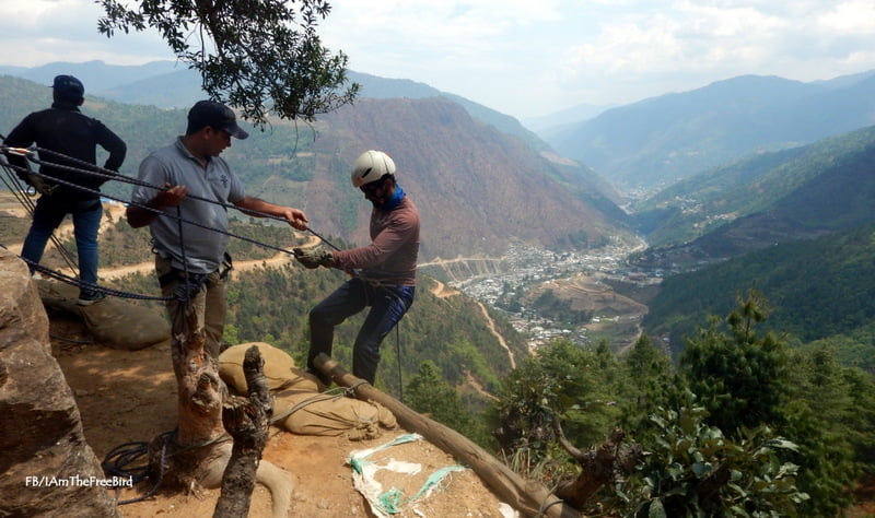 Rappelling at NIMAS basic mountaineering course BMC