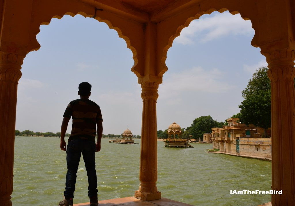 jaisalmer gadisar lake the free bird