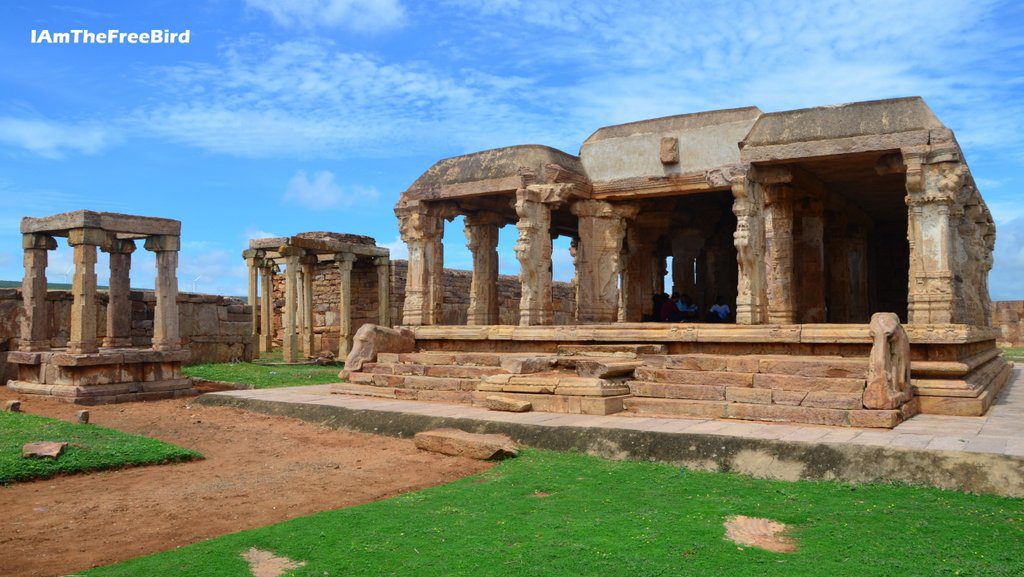 Things to see at Gandikota Ragunathaswamy mandir 