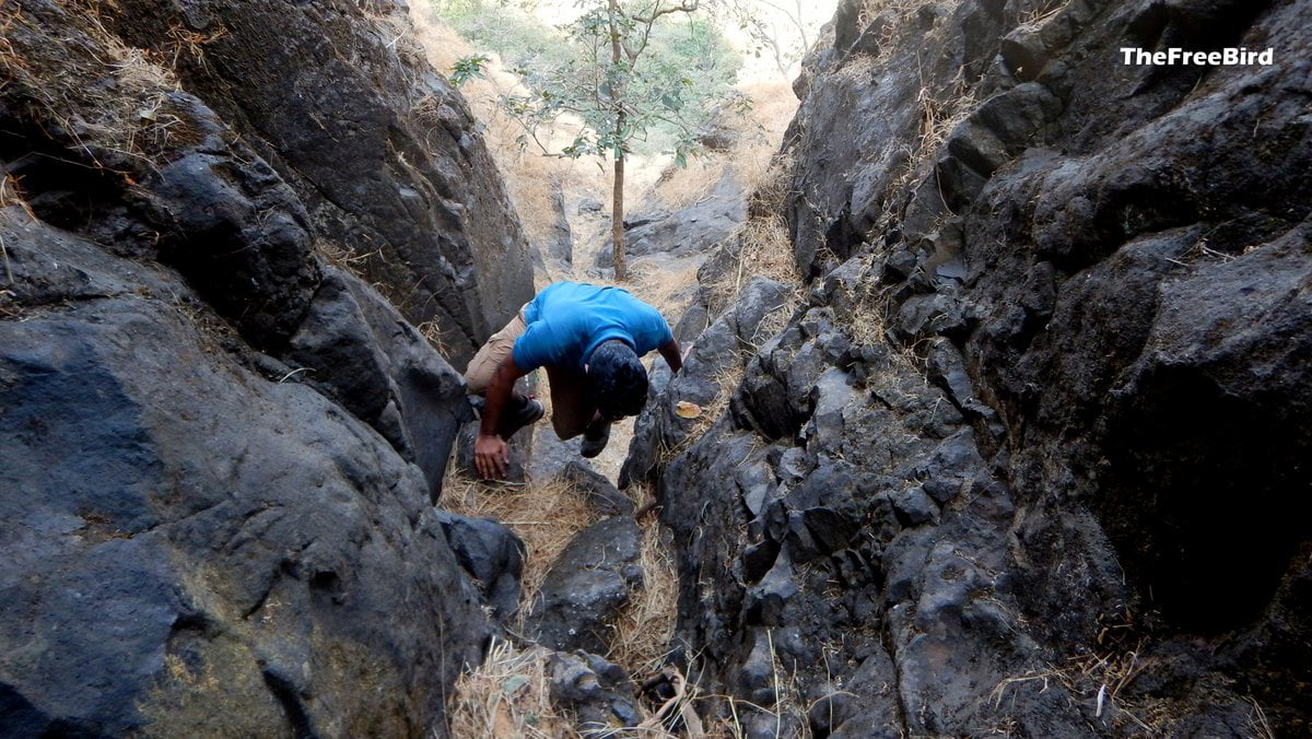 Chimney at Padargad trek