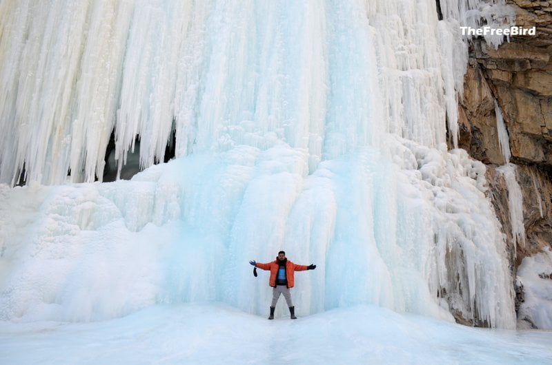 chadar trek blog nerak frozen waterfall