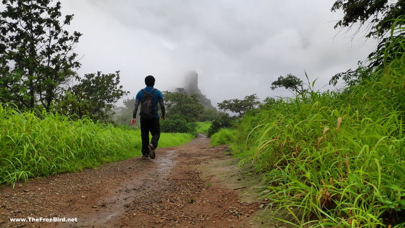 songiri fort trek difficulty level