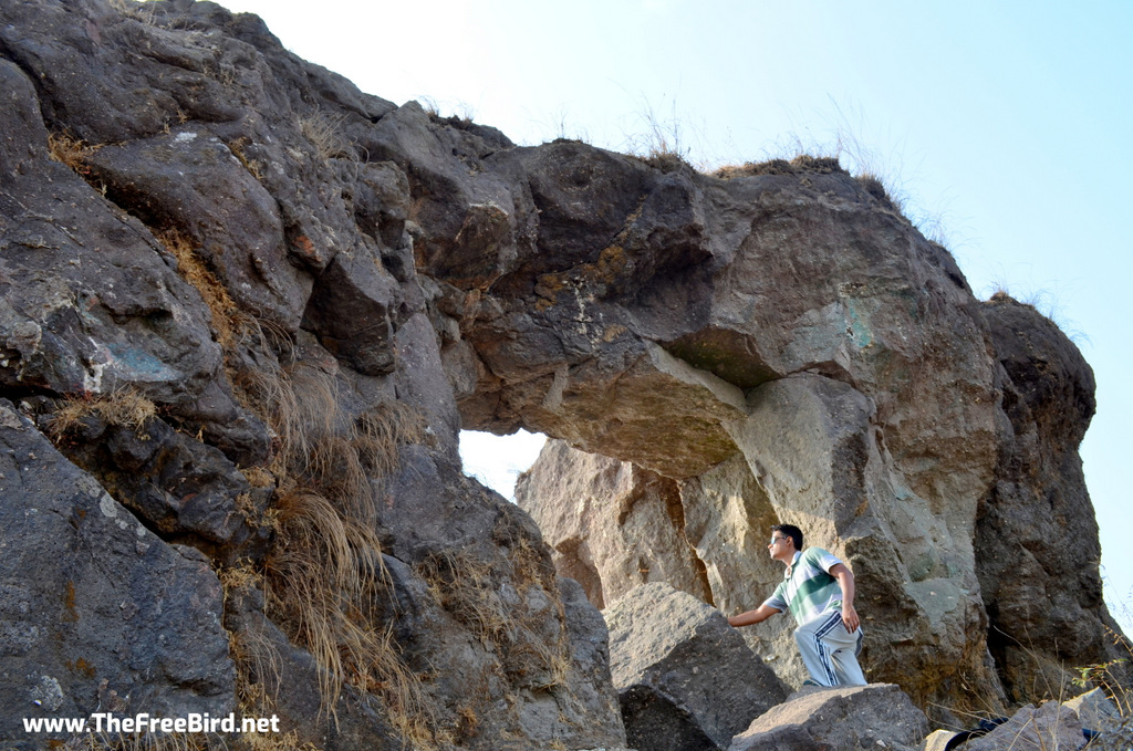 Irshalgad Trek Blog - needle hole - Irshalgad nedhe