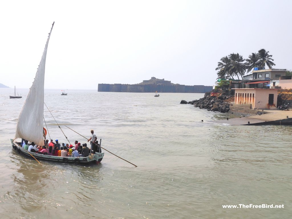 Murud Janjira fort can only be reached by sail boat from Rajpuri jetty