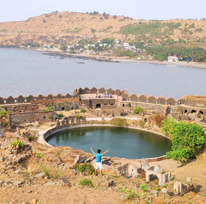 Fresh water circle lake at Murud Janjira fort