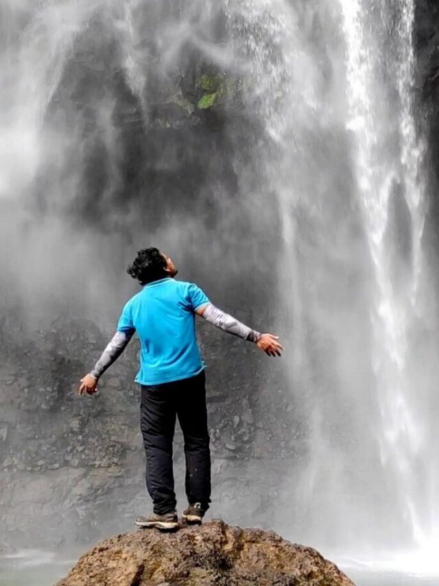 mahad Raigad Nanemachi waterfall web story- 600ft raigad waterfall nanemachi