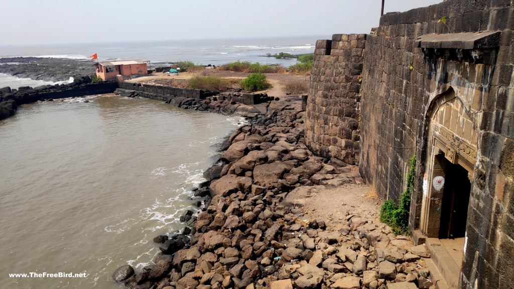 Second entrance of Kolaba fort at south side